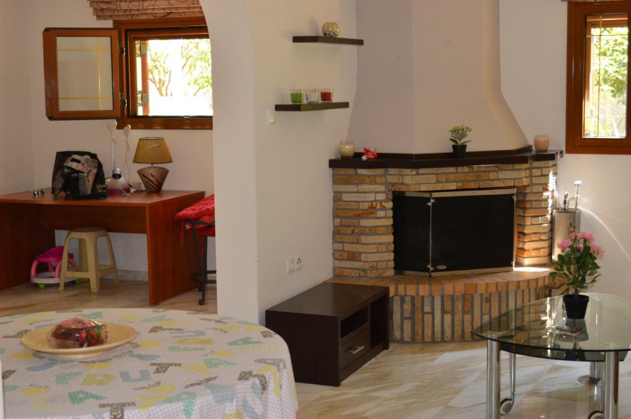 Ionian Sea Base Floor Villa Apartment At Kyllini Kástro Tornéze Buitenkant foto